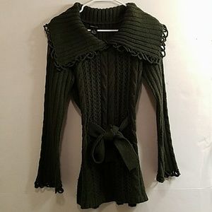 BCBG sweater